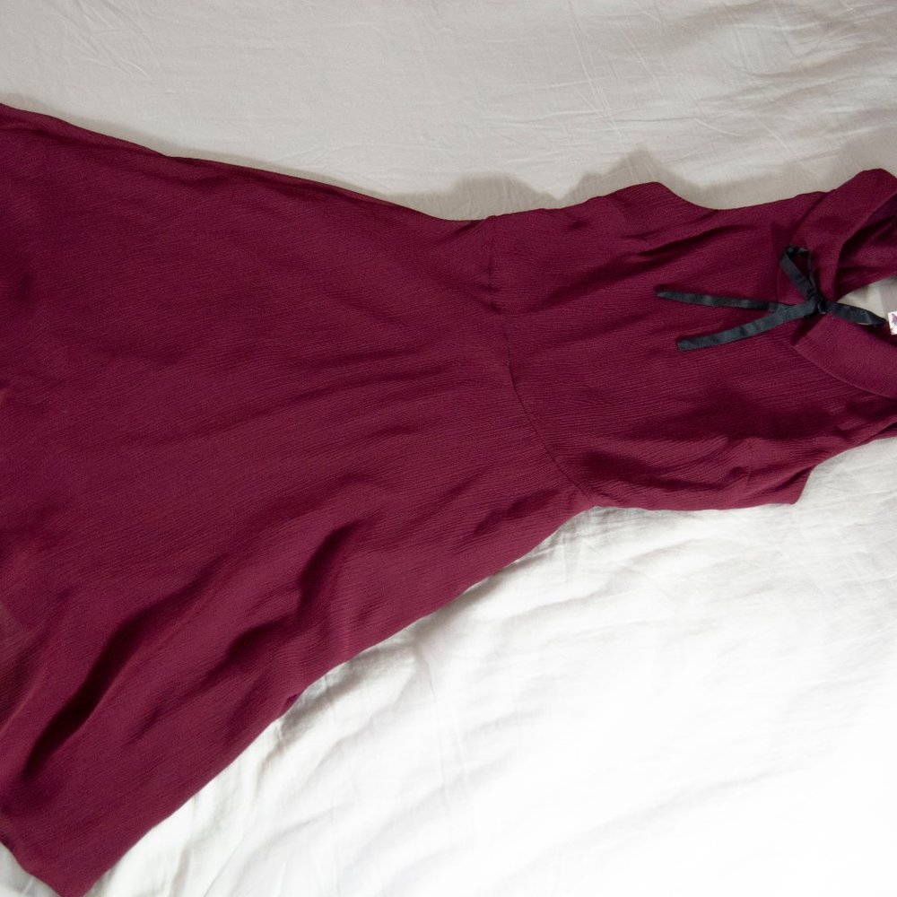 Formal Maroon Dress - Picture 4 of 5